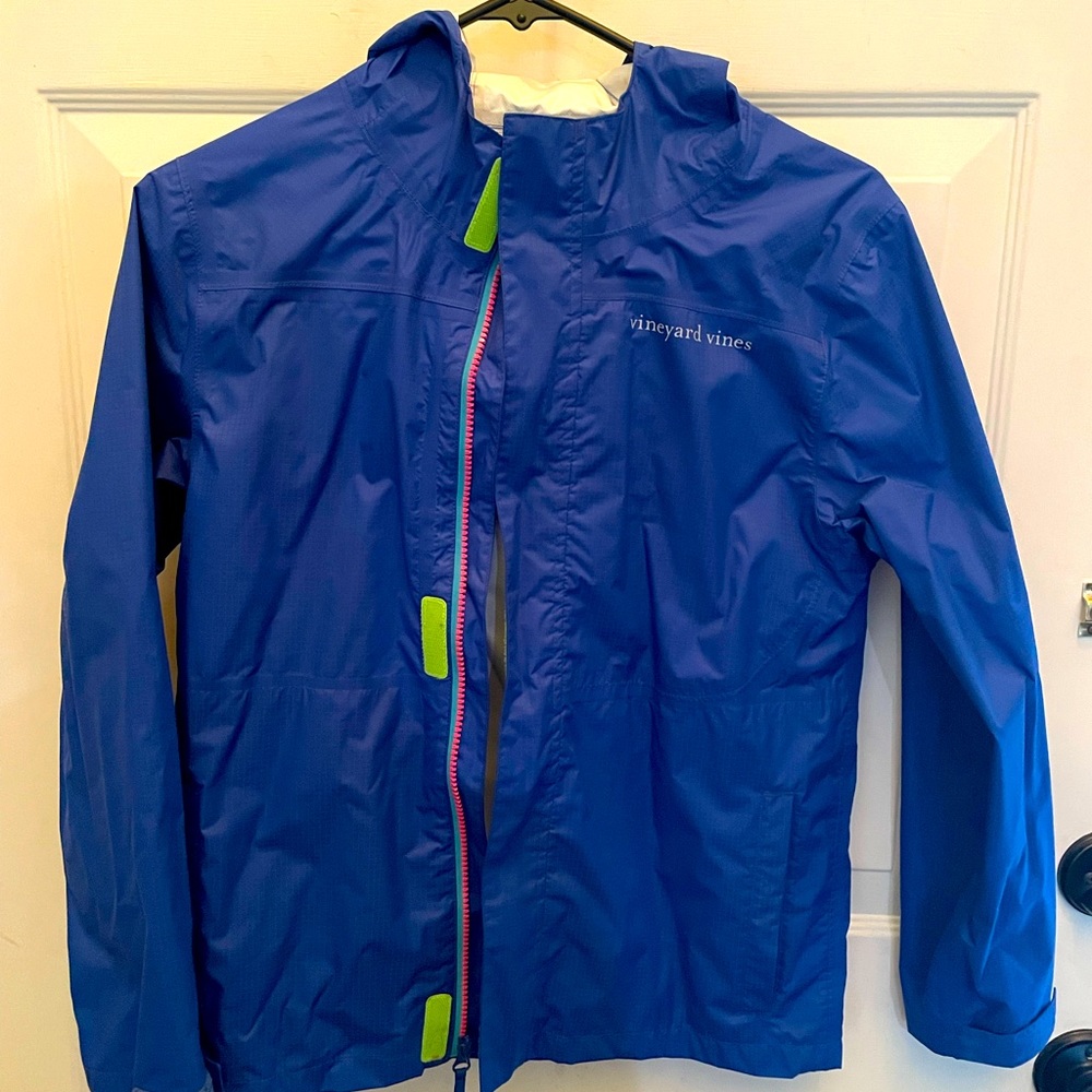 Vineyard Vines Boys Medium Rain Coat